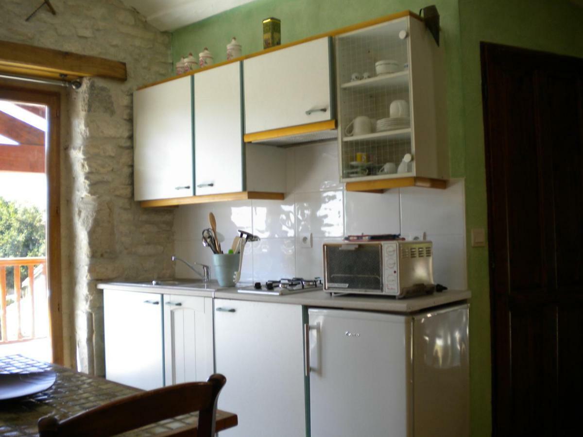 Apartamento Au col de Cygne Blanzac-les-Matha Exterior foto